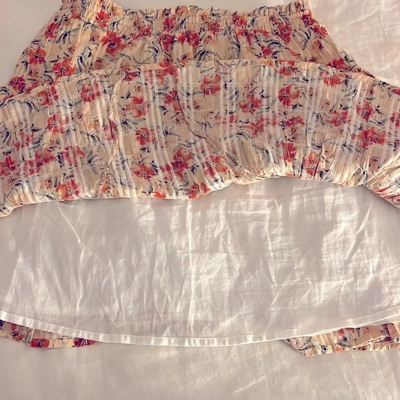 LIKE NEW MINKPINK Zahari Mini Skirt - SIZE SMALL